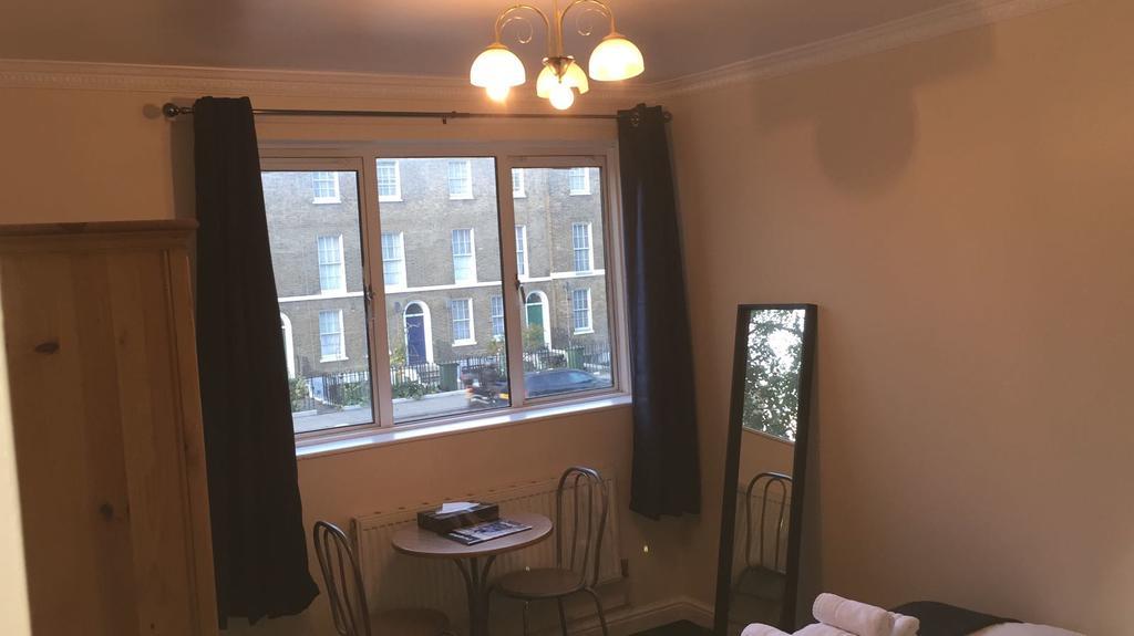 Commercial Road Homestay London Kültér fotó